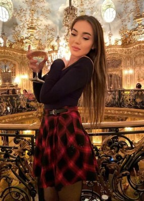 Проститутка Айша